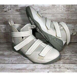 New Nike Lebron Soldier XI 11 GS Light Bone 918369-099 GS Size 4Y/Wmns Size 5.5
